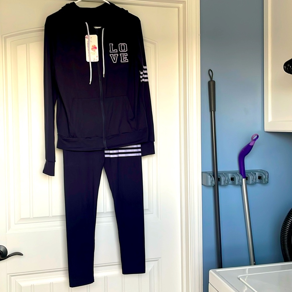 Lightweight joggers set.